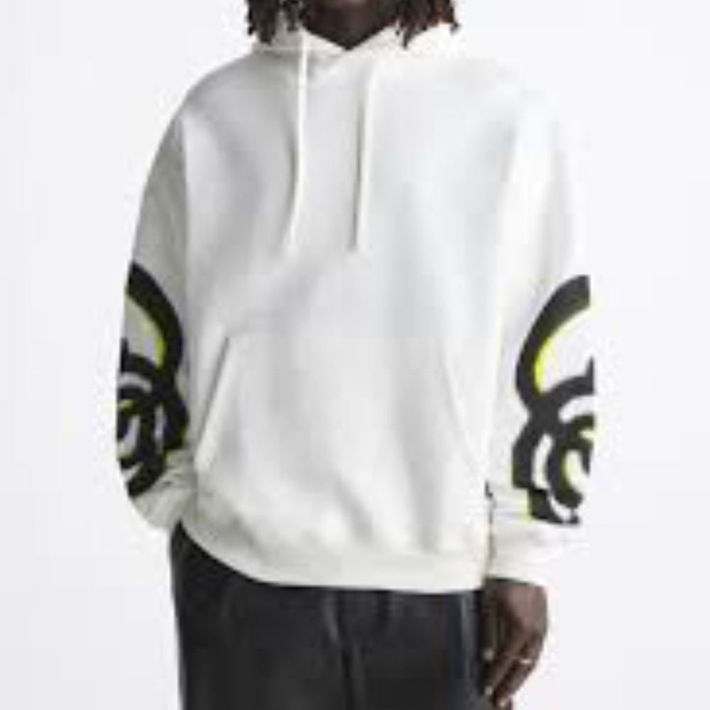 ZARA new off withe hoodie printed